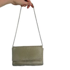 Y2K Style & Co Silver Chain Mail Clutch Purse